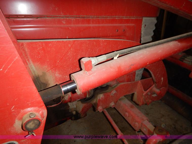 image for item K1684 Massey-Ferguson 65 tractor