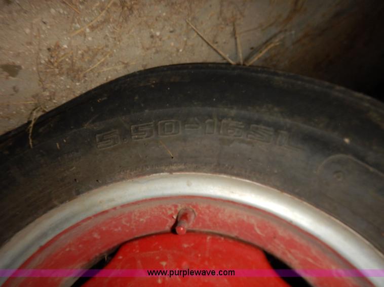 image for item K1684 Massey-Ferguson 65 tractor