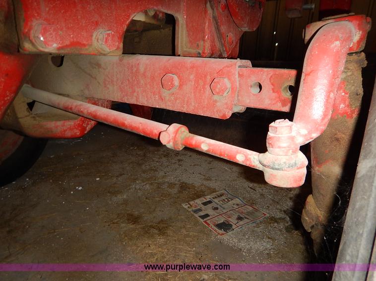 image for item K1684 Massey-Ferguson 65 tractor