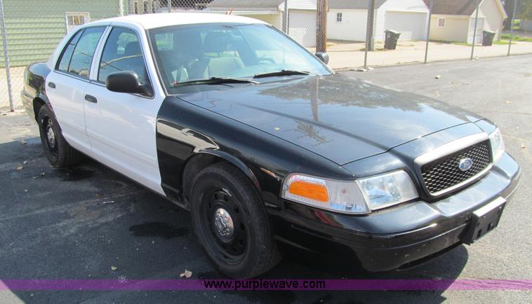 image for item K6371 2009 Ford Crown Victoria Police Interceptor