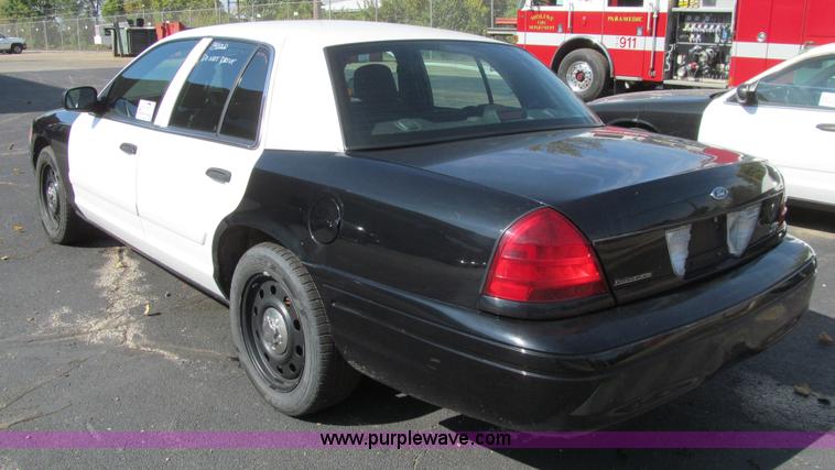 image for item K6371 2009 Ford Crown Victoria Police Interceptor