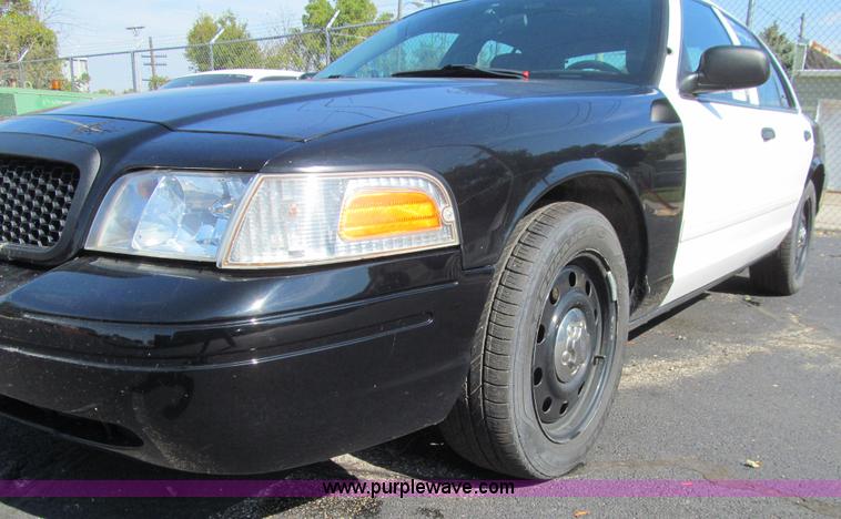 image for item K6371 2009 Ford Crown Victoria Police Interceptor
