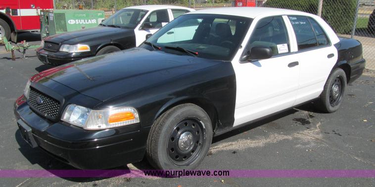 image for item K6371 2009 Ford Crown Victoria Police Interceptor