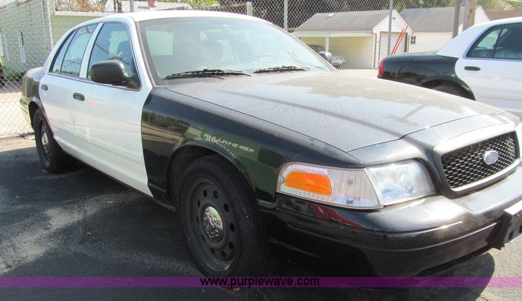 image for item K6372 2009 Ford Crown Victoria Police Interceptor