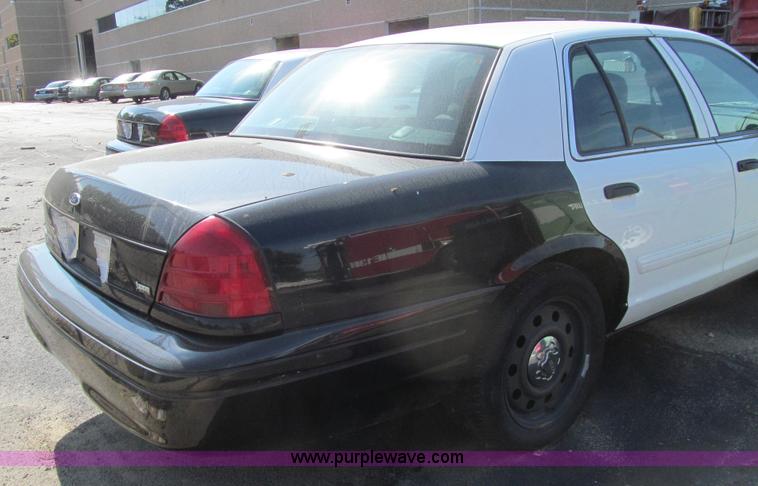 image for item K6372 2009 Ford Crown Victoria Police Interceptor