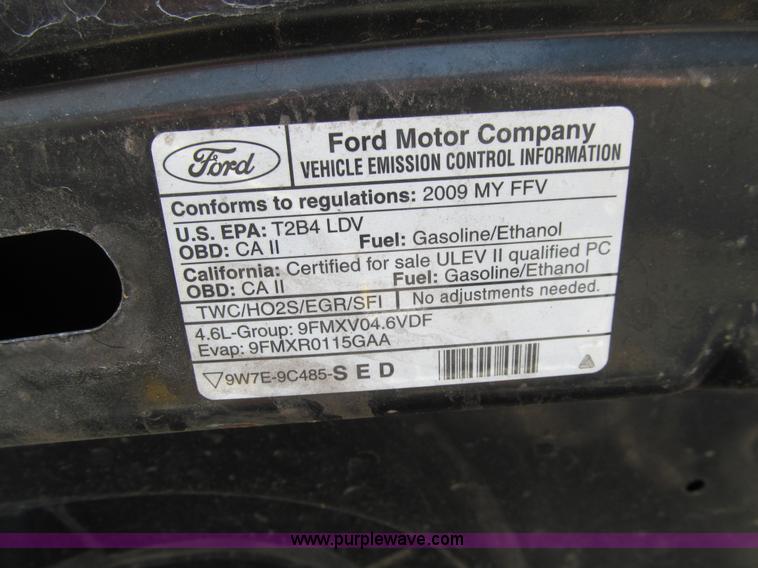 image for item K6372 2009 Ford Crown Victoria Police Interceptor