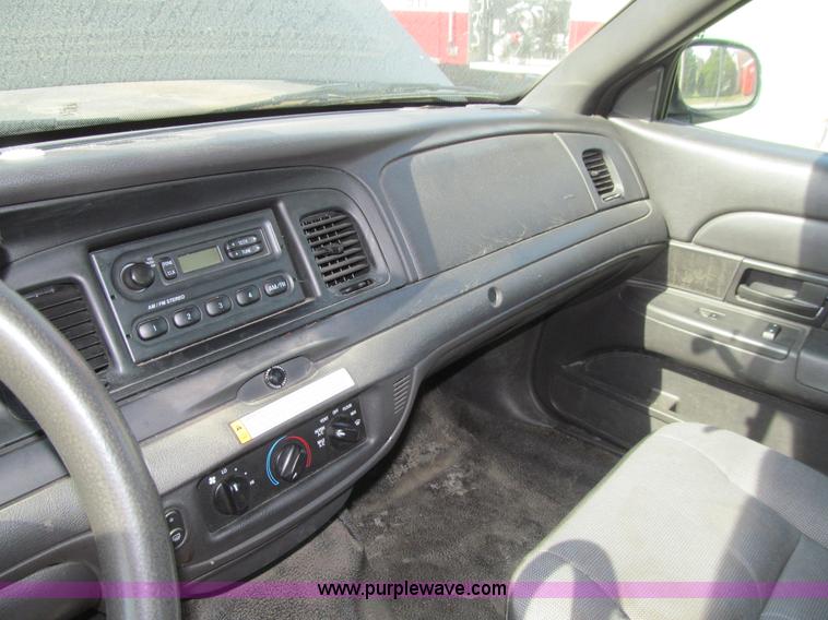image for item K6372 2009 Ford Crown Victoria Police Interceptor