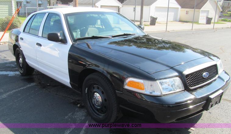 image for item K6373 2009 Ford Crown Victoria Police Interceptor