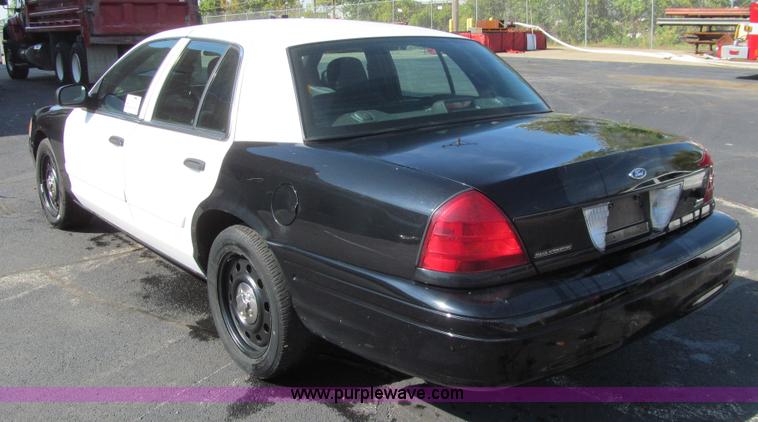 image for item K6373 2009 Ford Crown Victoria Police Interceptor