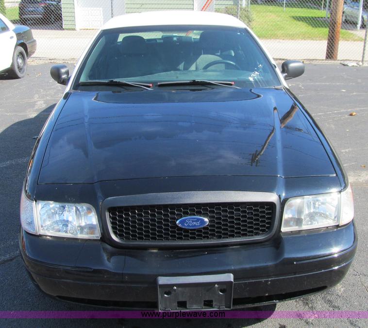 image for item K6373 2009 Ford Crown Victoria Police Interceptor