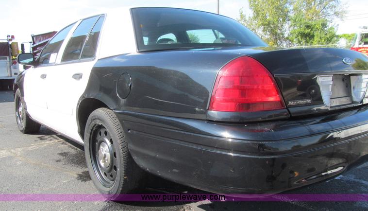 image for item K6373 2009 Ford Crown Victoria Police Interceptor