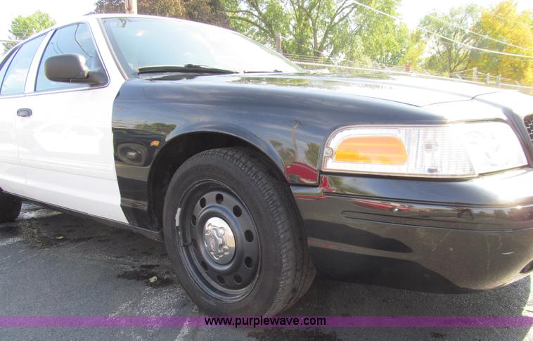 image for item K6373 2009 Ford Crown Victoria Police Interceptor