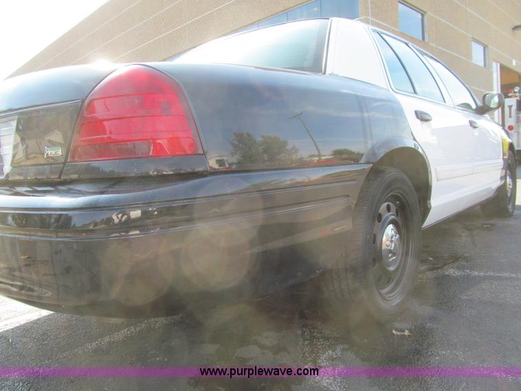 image for item K6373 2009 Ford Crown Victoria Police Interceptor