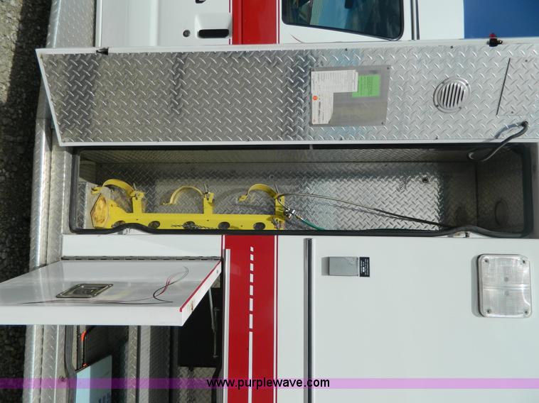 image for item K8186 1993 Ford Econoline E350 ambulance