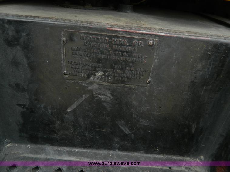 image for item K8201 1984 Chevrolet C70 brush fire truck