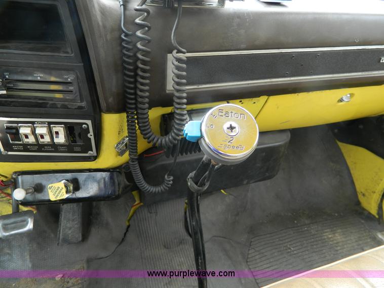 image for item K8201 1984 Chevrolet C70 brush fire truck