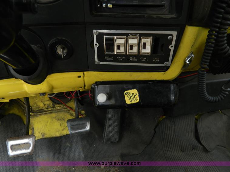 image for item K8201 1984 Chevrolet C70 brush fire truck