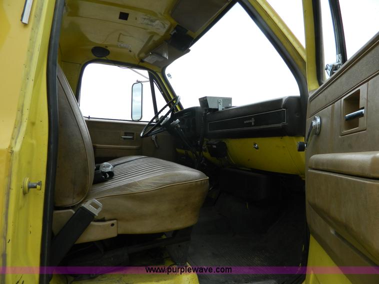 image for item K8201 1984 Chevrolet C70 brush fire truck