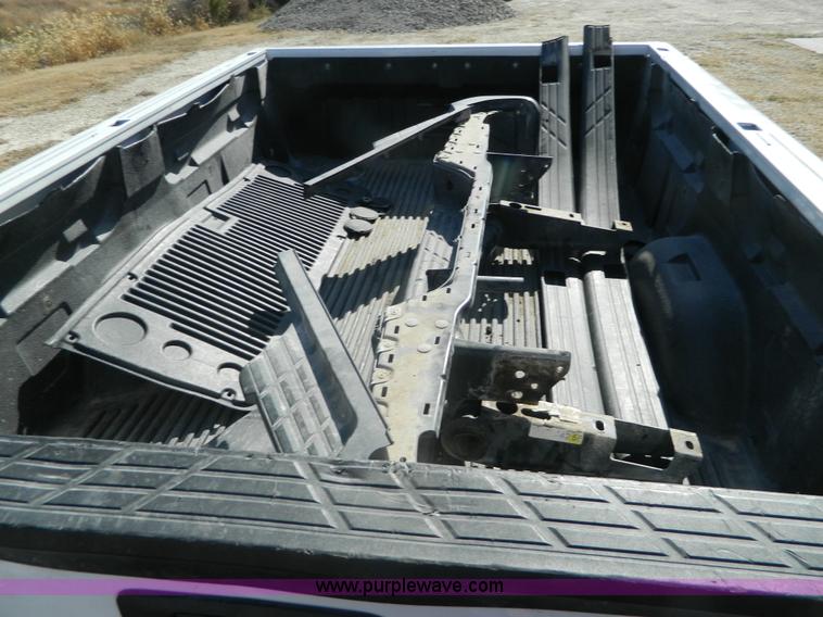 image for item K8225 Chevrolet pickup truck bed