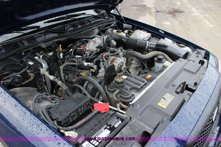 image for item L2337 2010 Ford Crown Victoria Police Interceptor