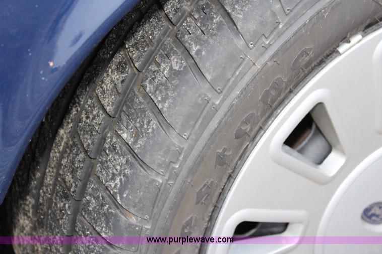 image for item L2339 2010 Ford Crown Victoria Police Interceptor