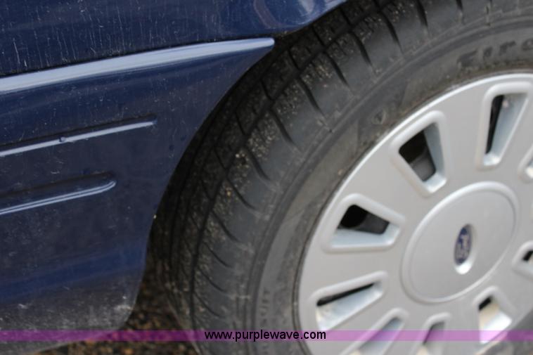 image for item L2339 2010 Ford Crown Victoria Police Interceptor