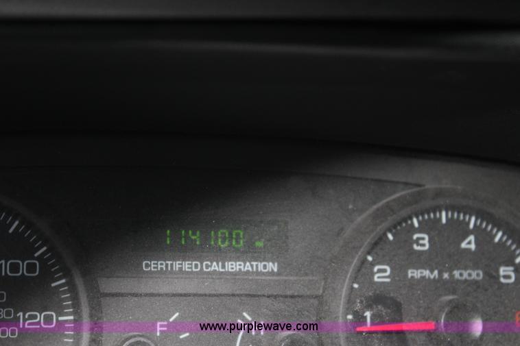 image for item L2342 2008 Ford Crown Victoria Police Interceptor