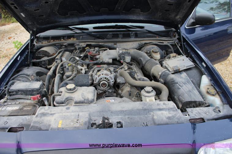 image for item L2342 2008 Ford Crown Victoria Police Interceptor