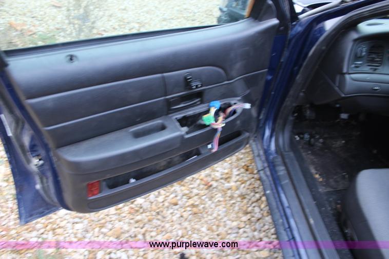 image for item L2343 2010 Ford Crown Victoria Police Interceptor