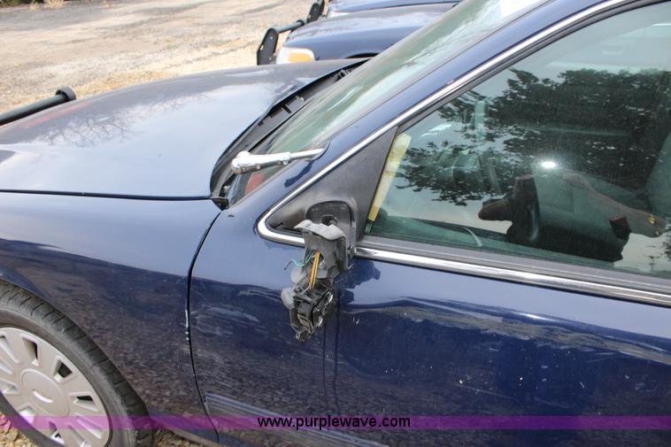 image for item L2343 2010 Ford Crown Victoria Police Interceptor