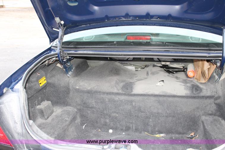 image for item L2344 2010 Ford Crown Victoria Police Interceptor