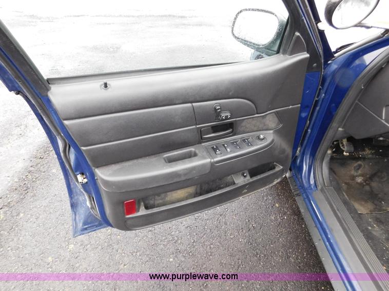 image for item L2437 2009 Ford Crown Victoria Police Interceptor