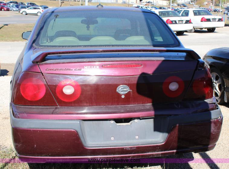 image for item L2449 2003 Chevrolet Impala LS