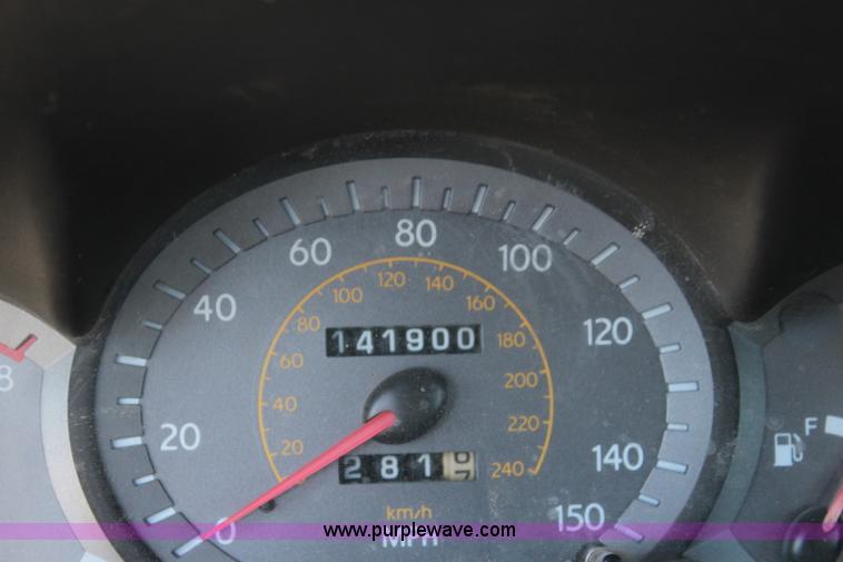 image for item L2450 2000 Hyundai Tiburon