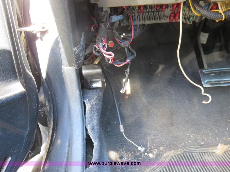 image for item L2451 1995 Honda Civic DX