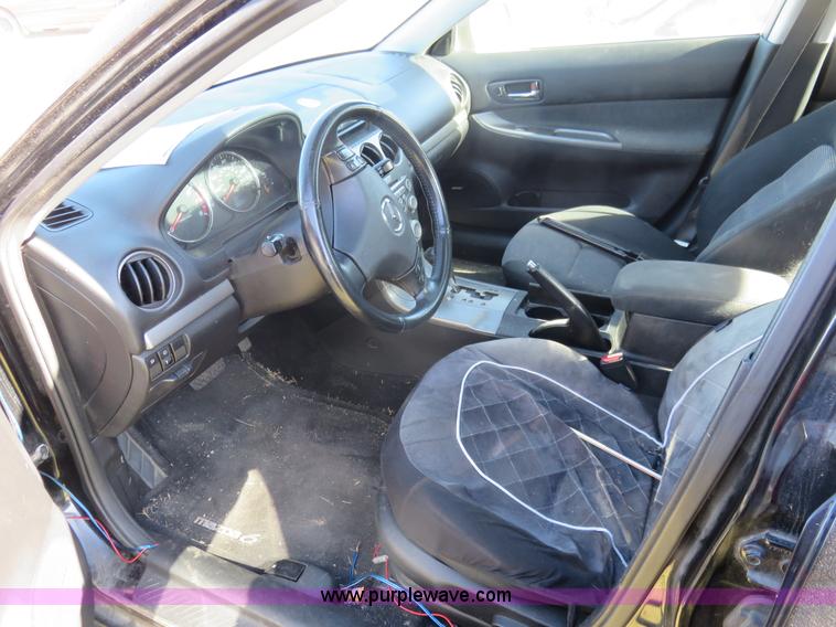 image for item L2452 2005 Mazda 6S