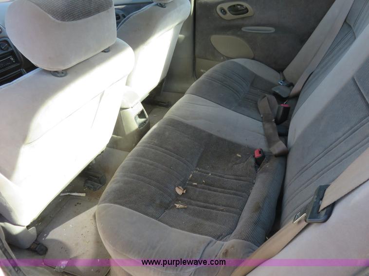 image for item L2453 1995 Ford Contour GL