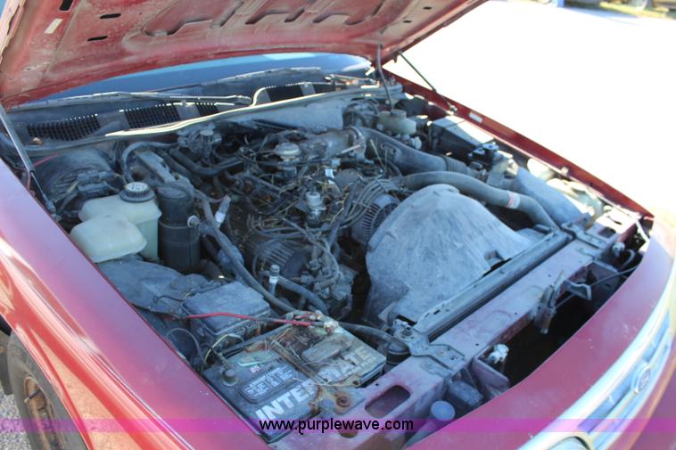 image for item L2456 1997 Ford Crown Victoria Police Interceptor