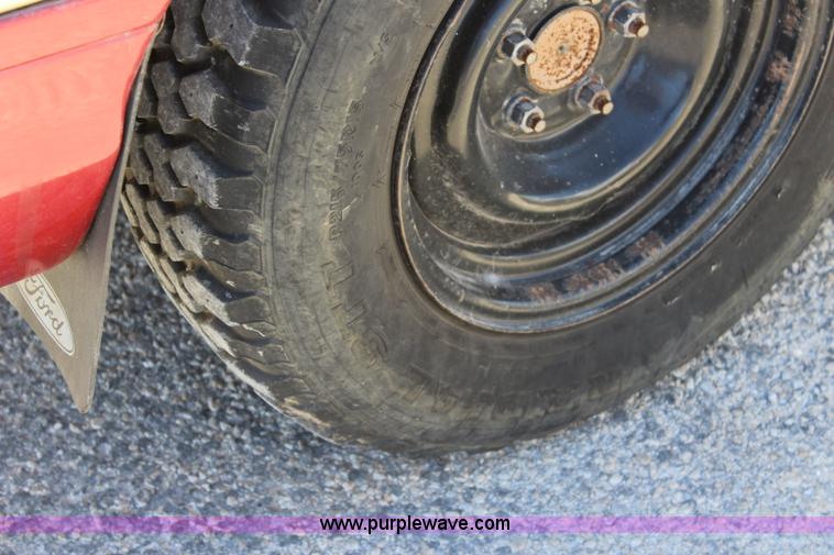 image for item L2456 1997 Ford Crown Victoria Police Interceptor