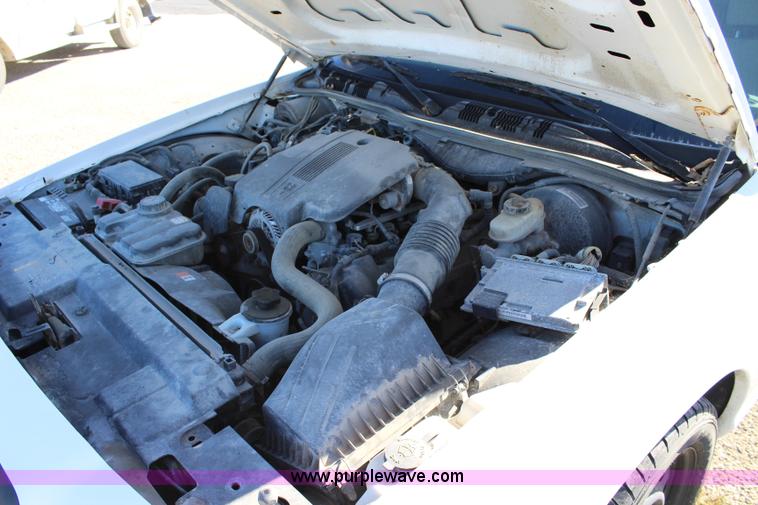 image for item L2458 2009 Ford Crown Victoria Police Interceptor