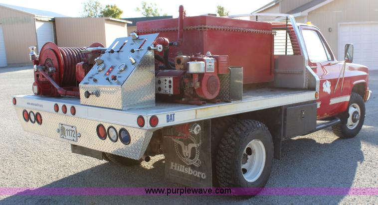 image for item L2459 1982 Chevrolet 3500 fire truck