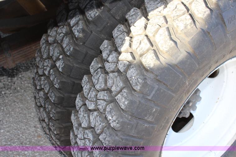 image for item L2459 1982 Chevrolet 3500 fire truck