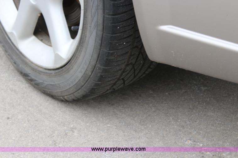 image for item L2471 2002 Nissan Maxima SE