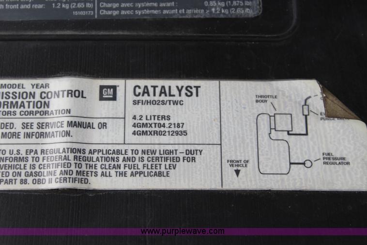 image for item L2472 2004 Chevrolet TrailBlazer EXT SUV