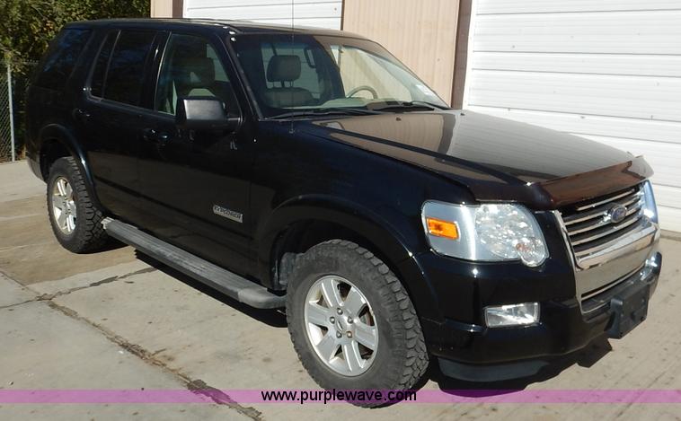 image for item L3500 2007 Ford Explorer XLT SUV