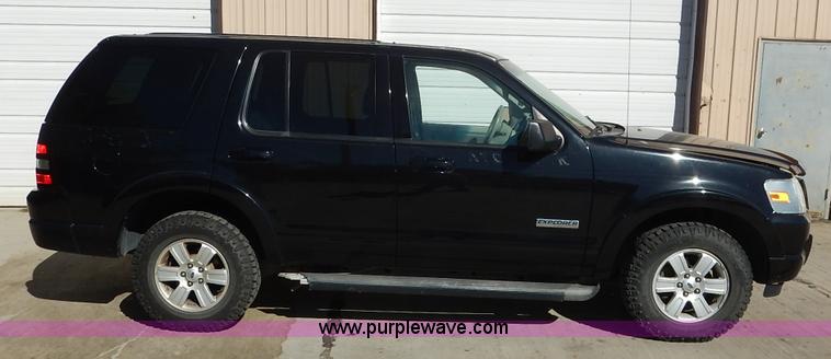 image for item L3500 2007 Ford Explorer XLT SUV