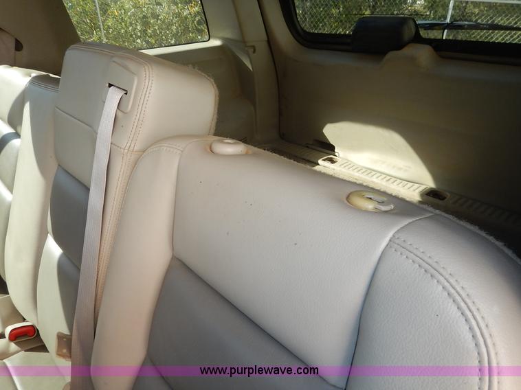 image for item L3500 2007 Ford Explorer XLT SUV