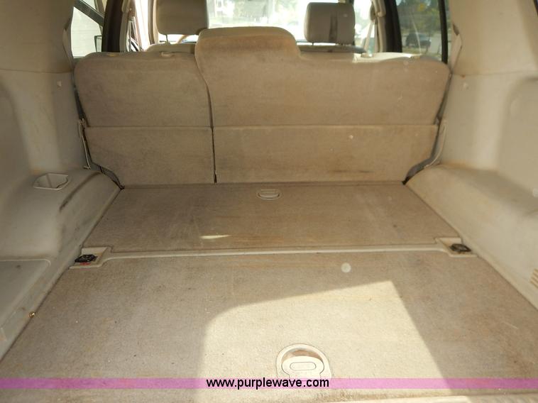 image for item L3500 2007 Ford Explorer XLT SUV