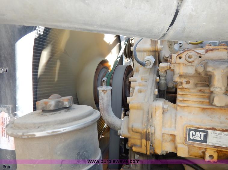 image for item L3506 1996 Ford LTA9000 AeroMax 106 semi truck