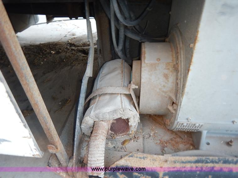 image for item L3526 1996 Blue Bird TC2000 Bookmobile bus